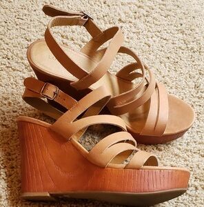 Lucky Brand sandals